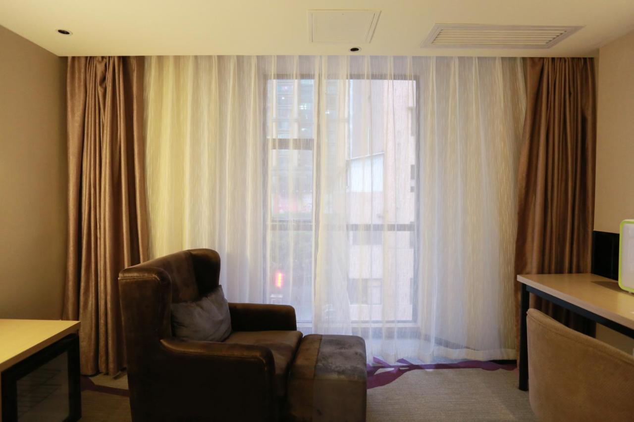 Lavande International Hotel Guangzhou Taikoo Hui Square Shipaiqiao Metro Station Branch - Free Shuttle Bus To Canton Fair Complex During Canton Fair Period & Free Vpn Internet Access Exterior foto